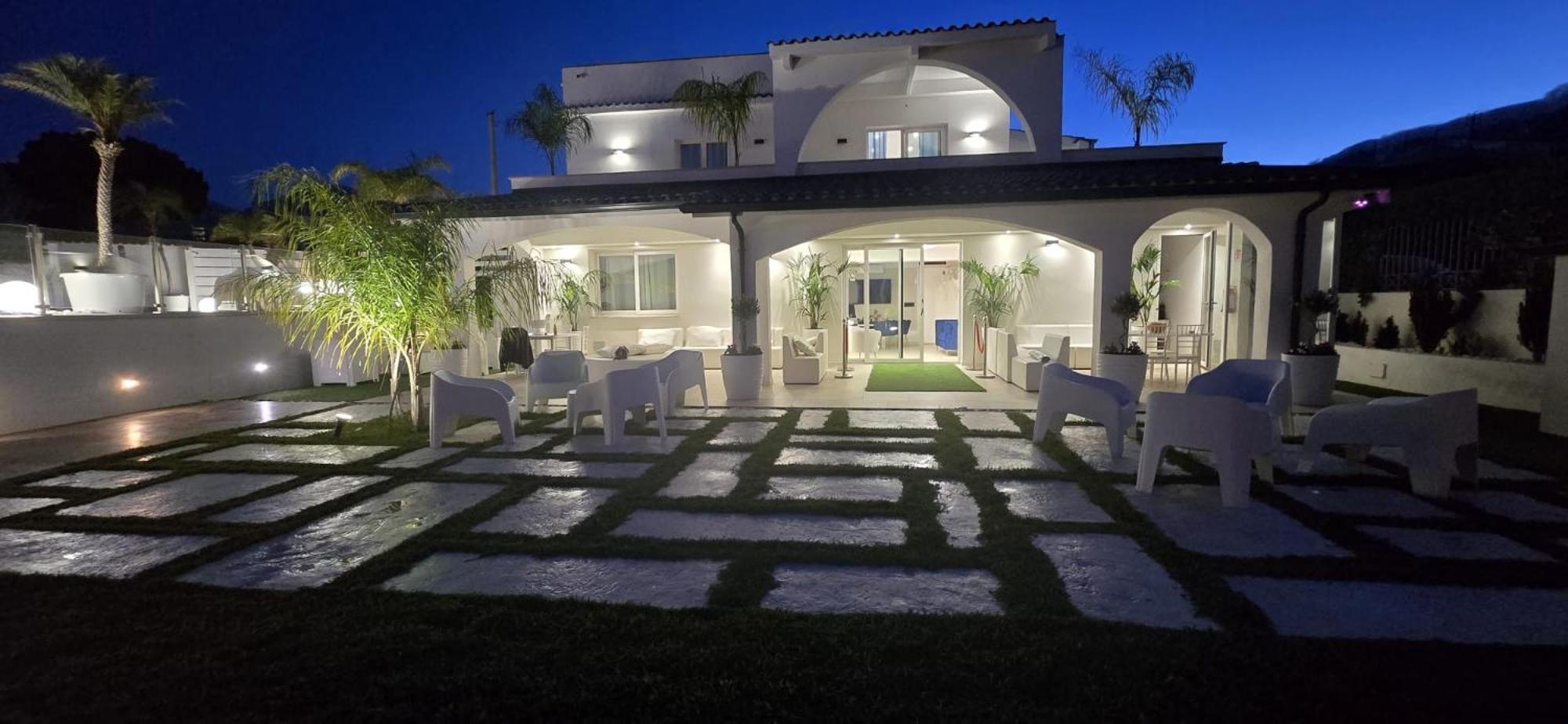 My Place B&B Carini Esterno foto